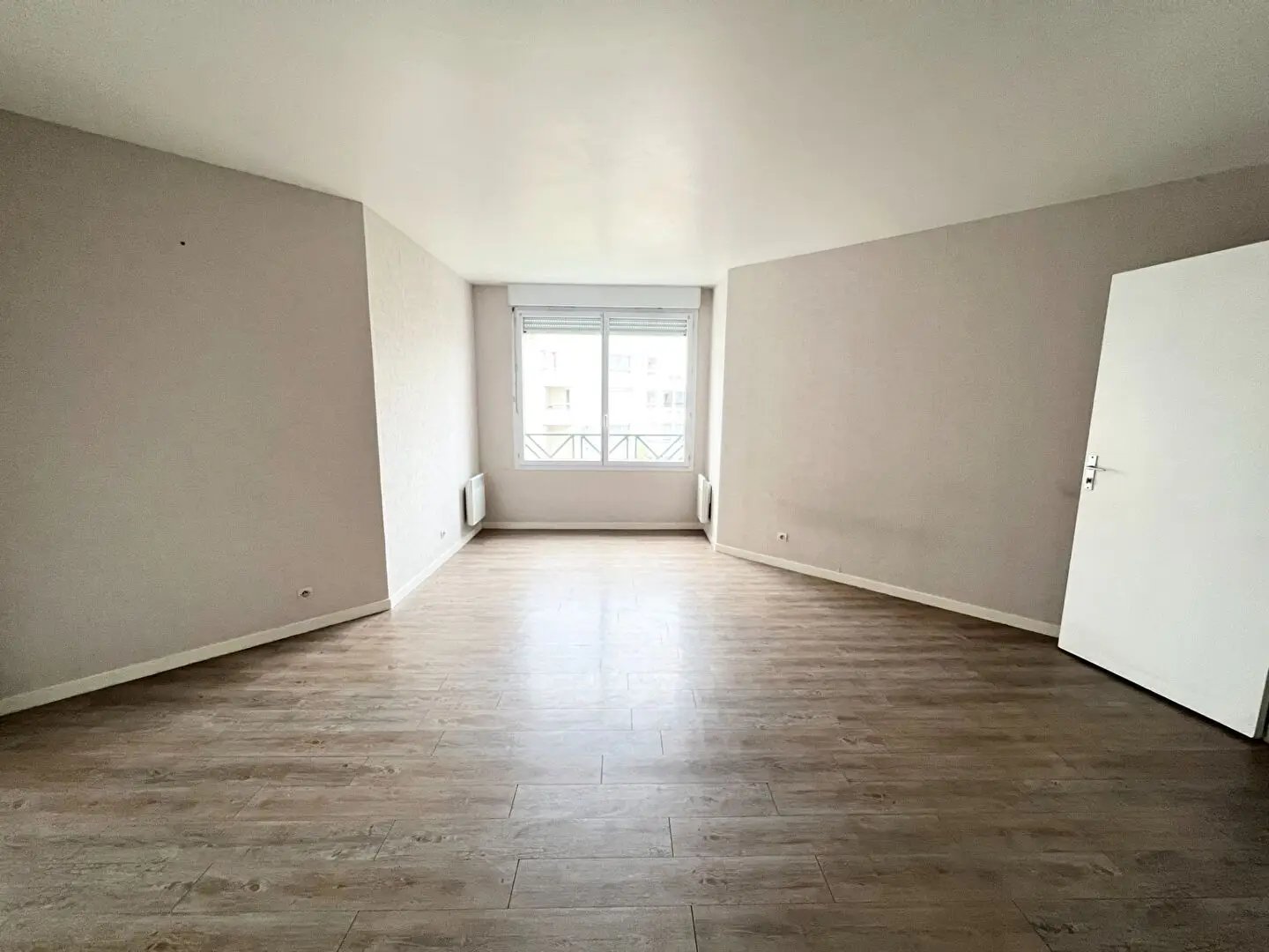 Appartement à louer, 32m², Viry-Châtillon