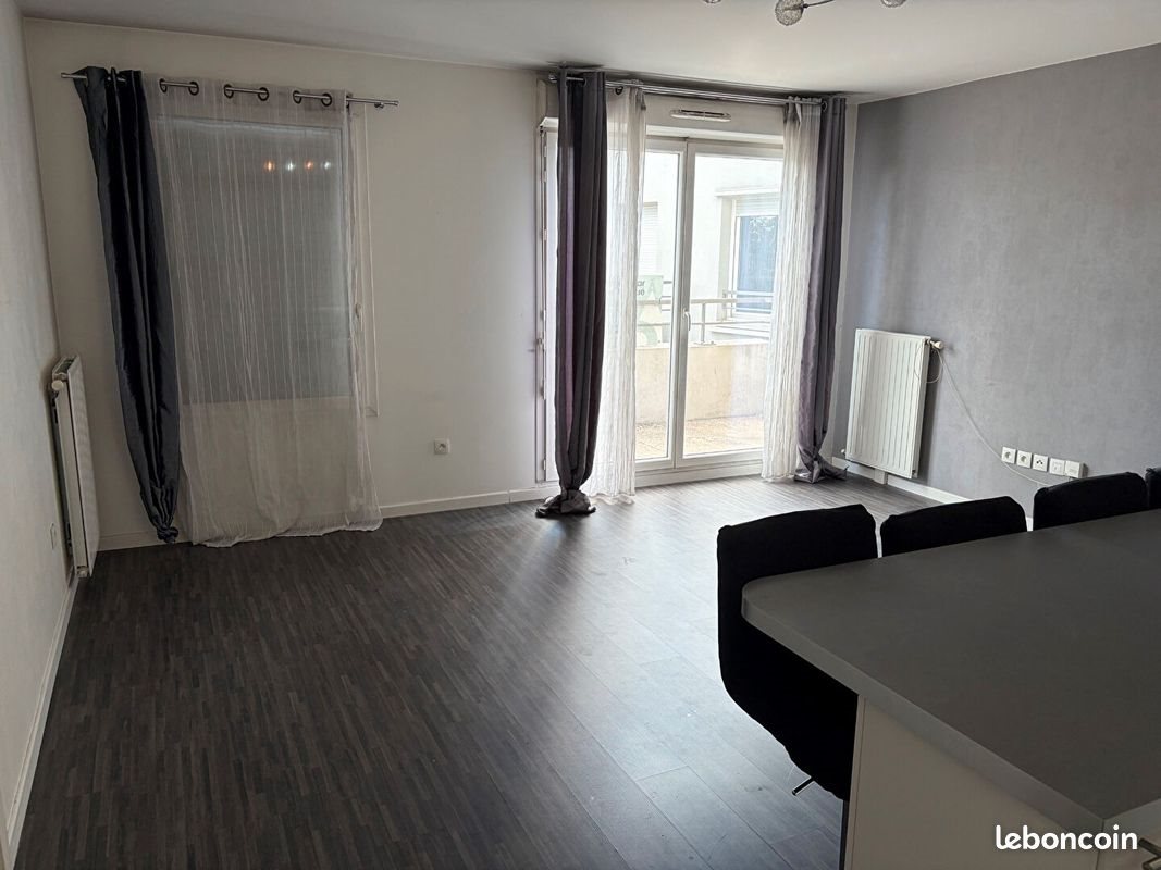 Appartement à louer, 45m², Morangis