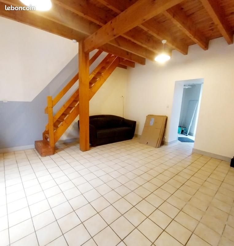 Maison à louer, 76m², Daignac