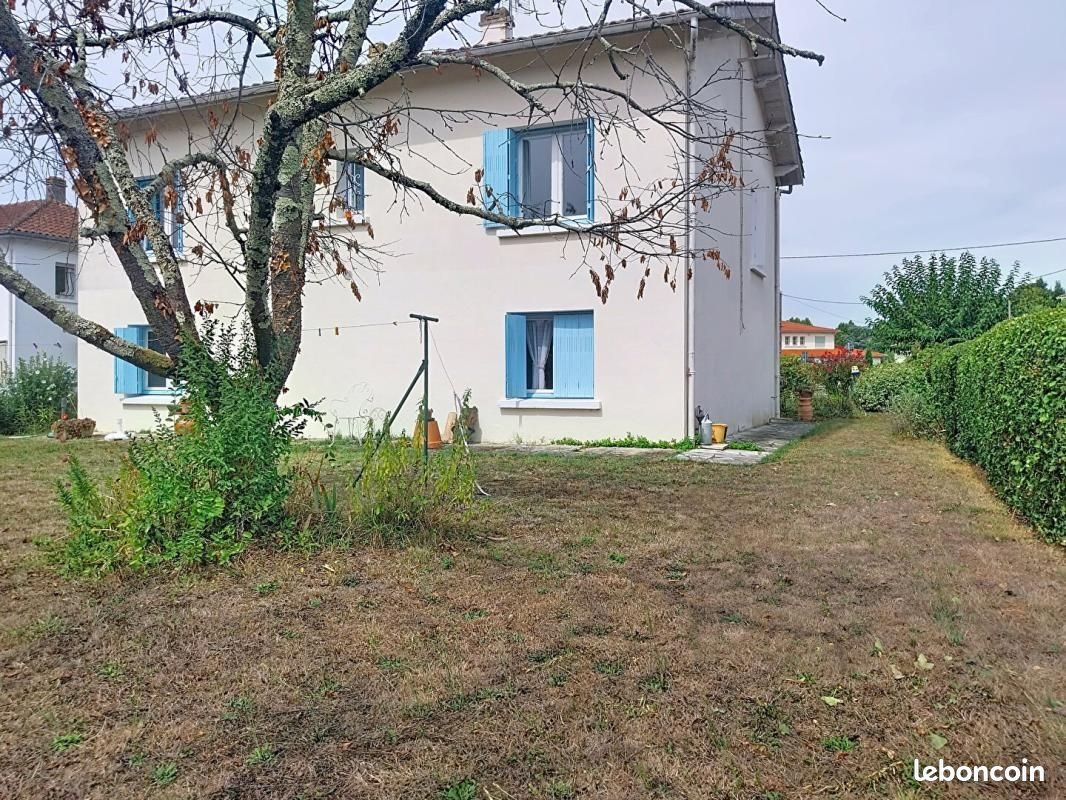 Maison à vendre, 93m², Pineuilh
