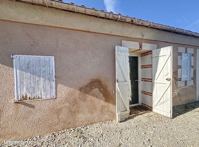Maison à louer, 19m², Sainte-Livrade-sur-Lot