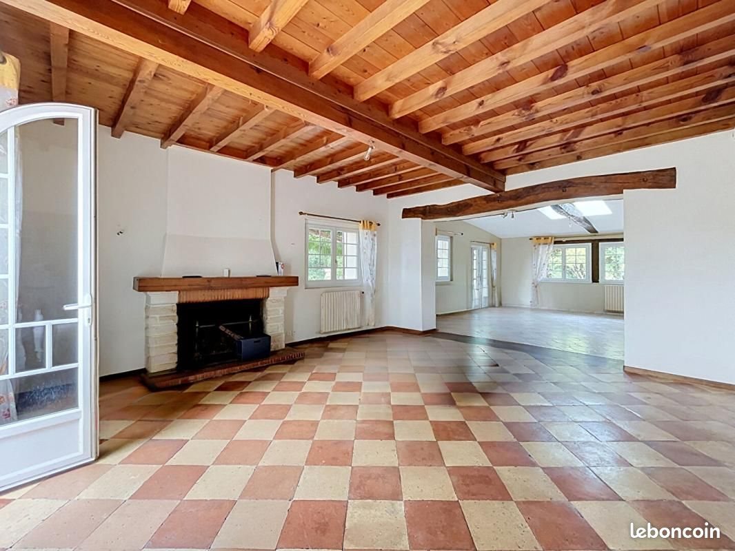 Maison à vendre, 235m², Saint-Morillon