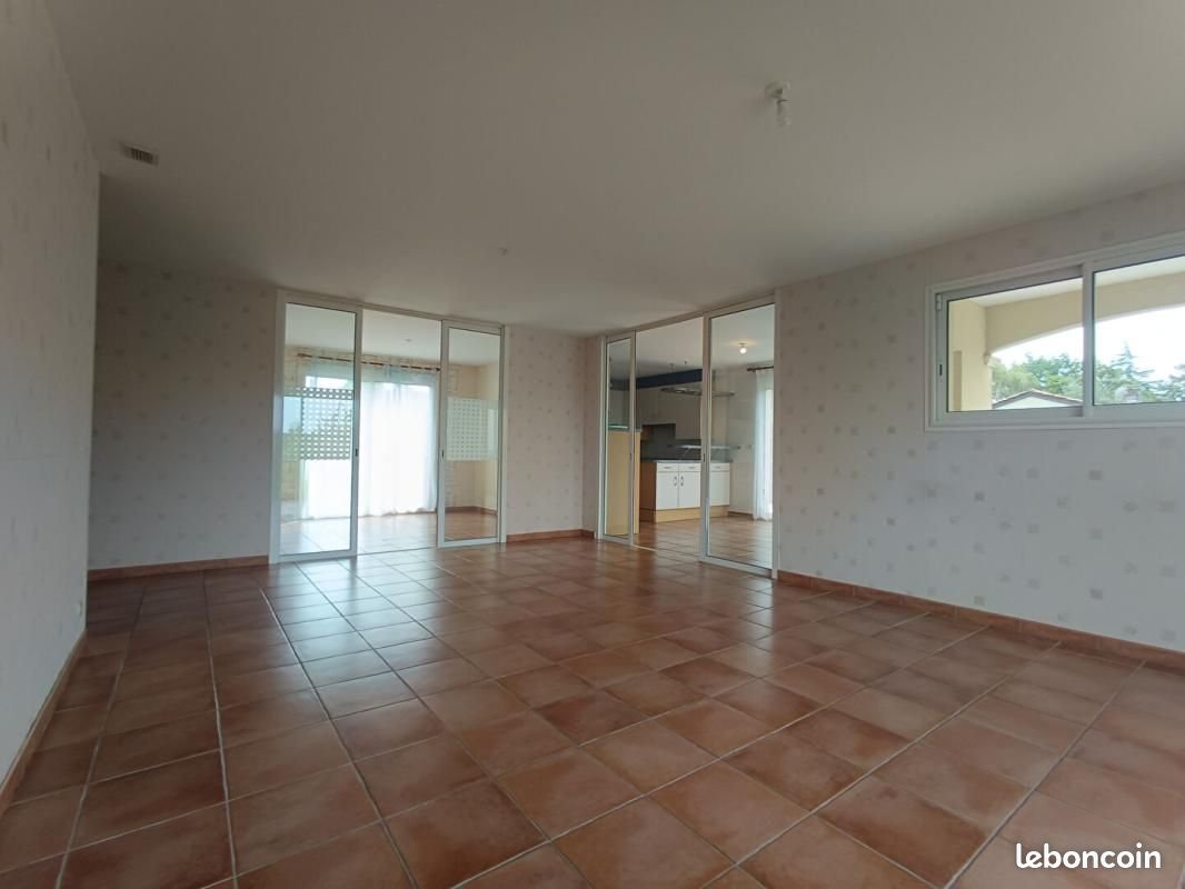 Maison à vendre, 168m², Sainte-Colombe-en-Bruilhois