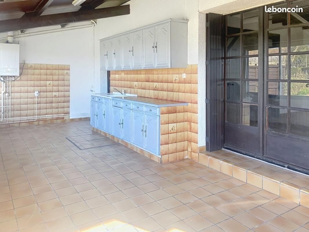 Maison à louer, 134m², Saint-Ciers-sur-Gironde