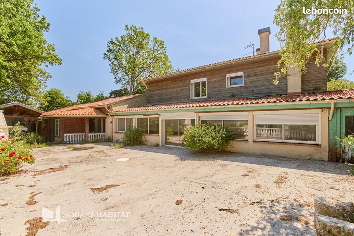 Maison à vendre, 211m², Sainte-Livrade-sur-Lot