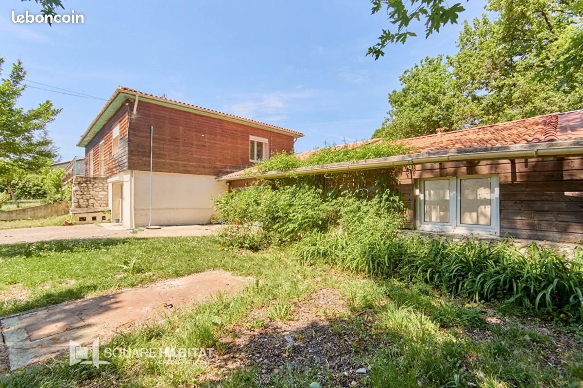 Maison à vendre, 211m², Sainte-Livrade-sur-Lot