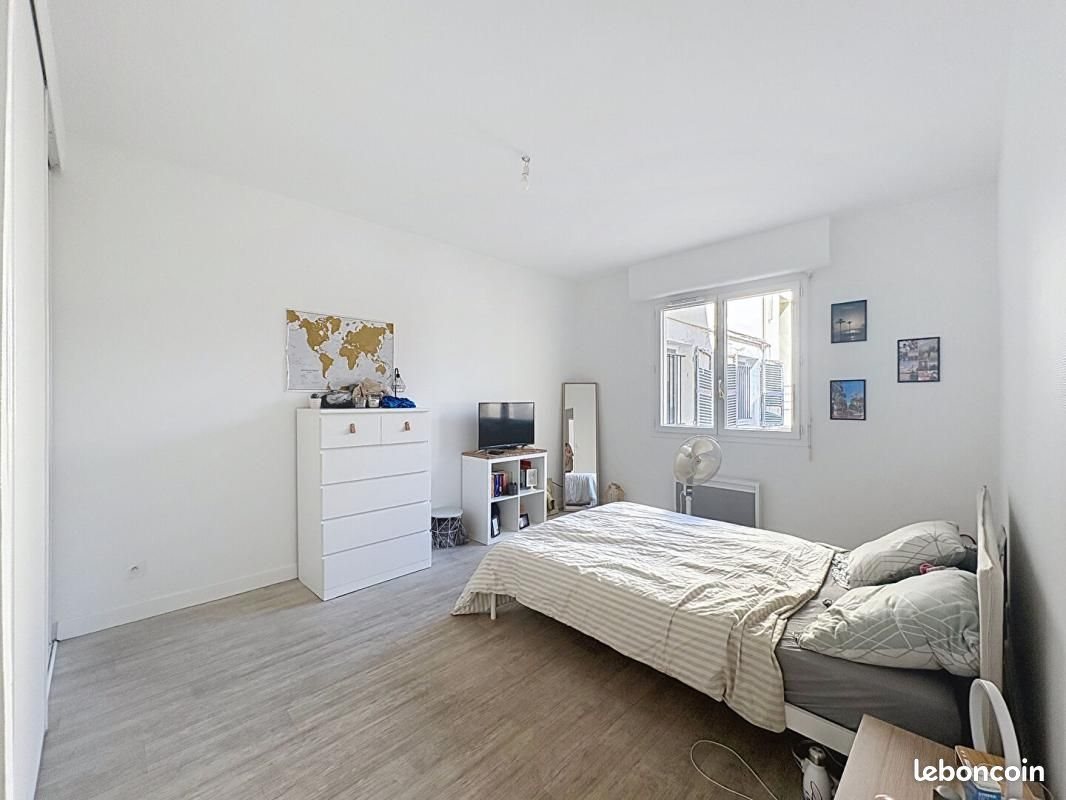 Appartement à vendre, 291m², Mont-de-Marsan