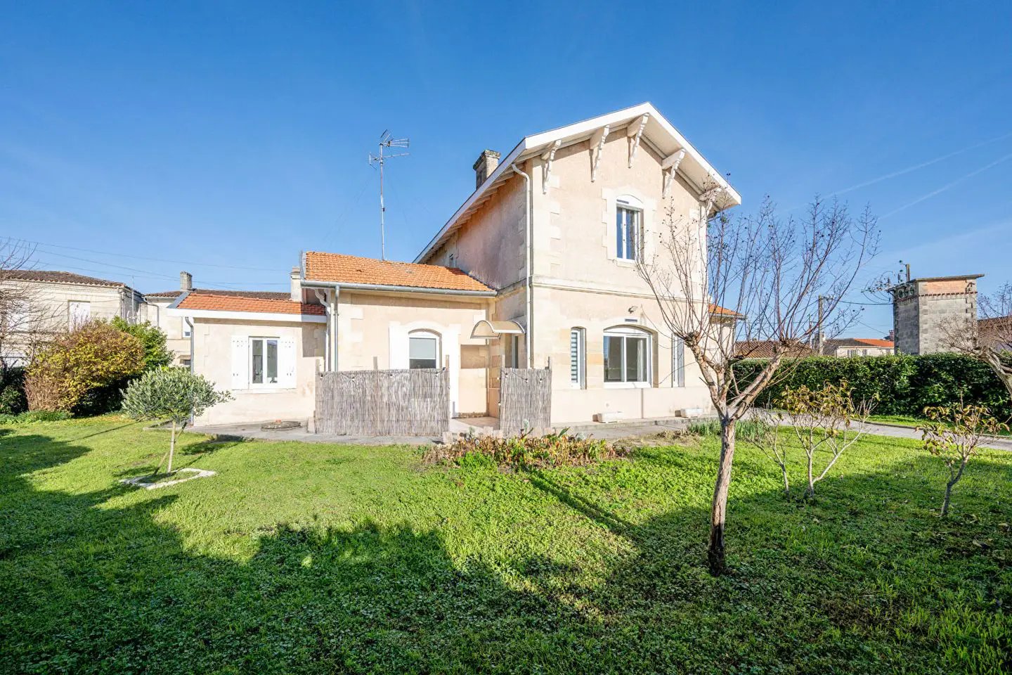 Maison à vendre, 142m², Arcins
