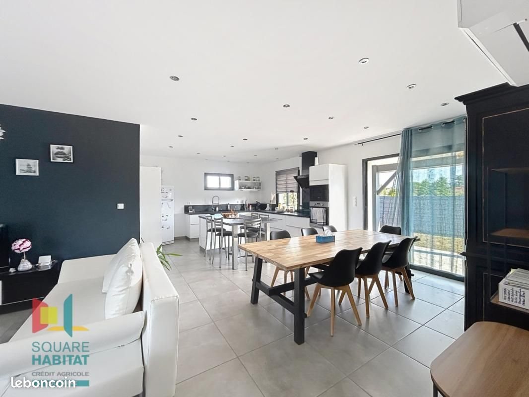 Maison à louer, 108m², Fontet