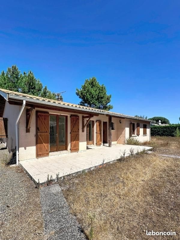 Appartement à louer, 107m², Arès