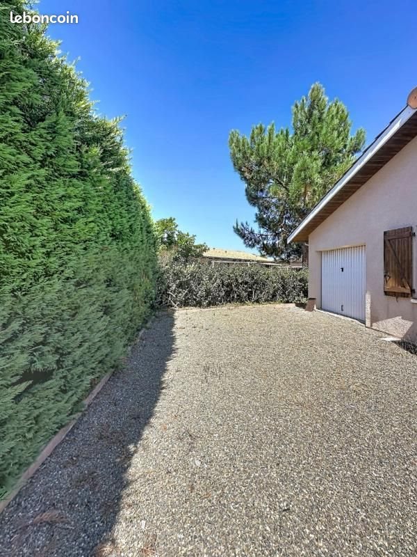 Appartement à louer, 107m², Arès