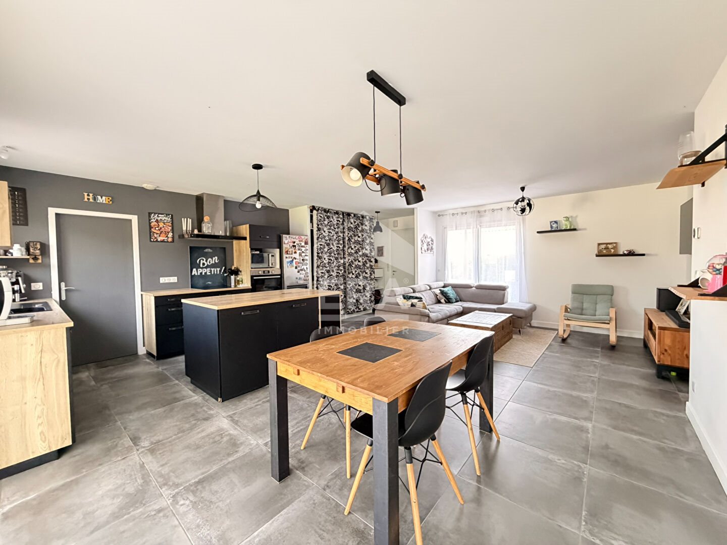 Maison à vendre, 93m², Ferrières