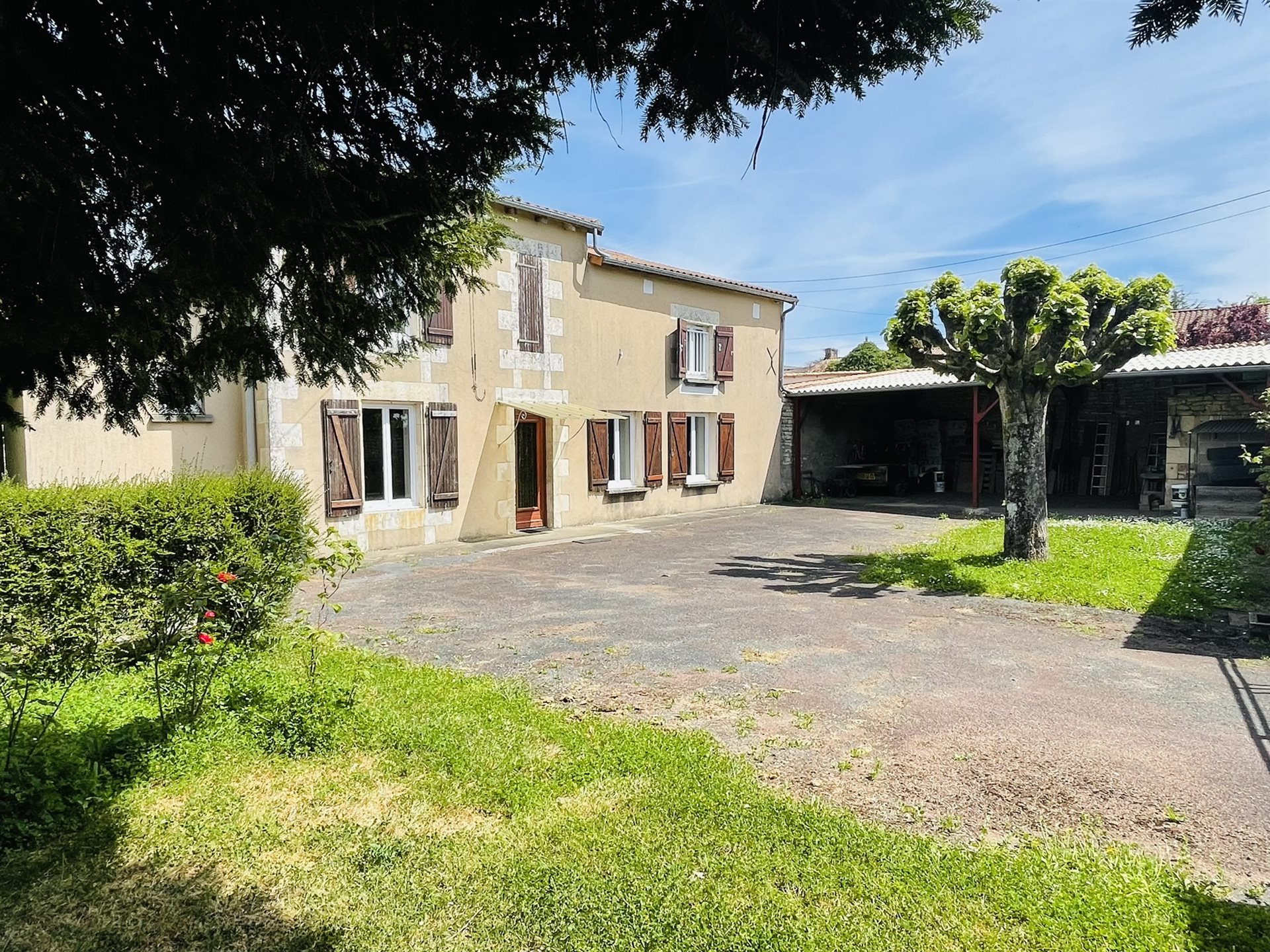 Maison à vendre, 116m², Cissé