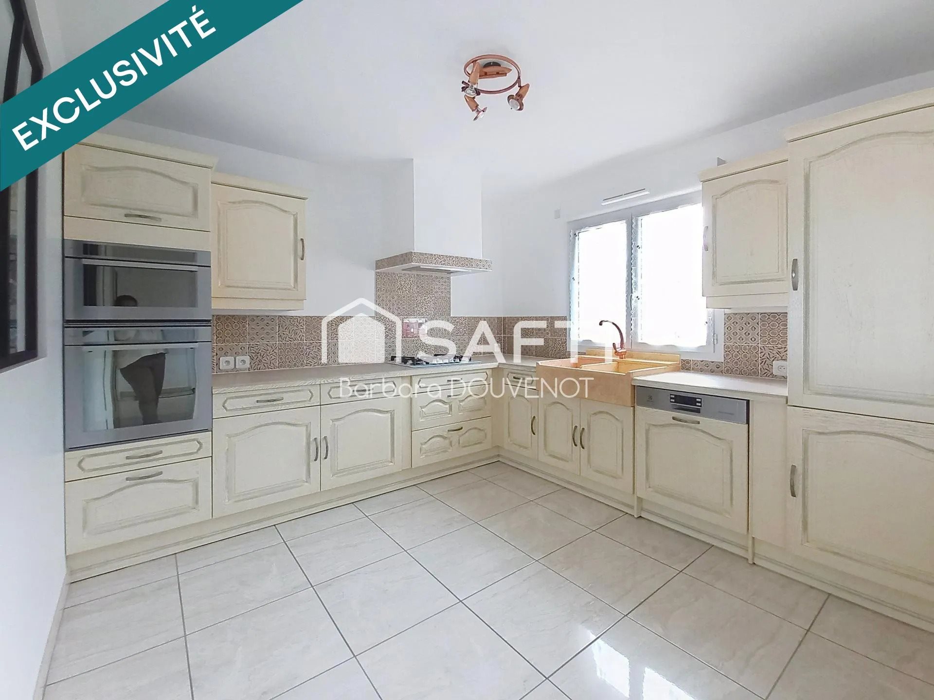 Maison à vendre, 164m², Villespassans