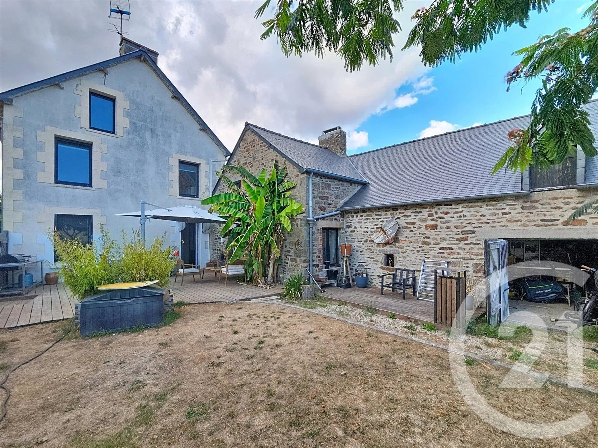 Maison à vendre, 122m², La Ville-ès-Nonais