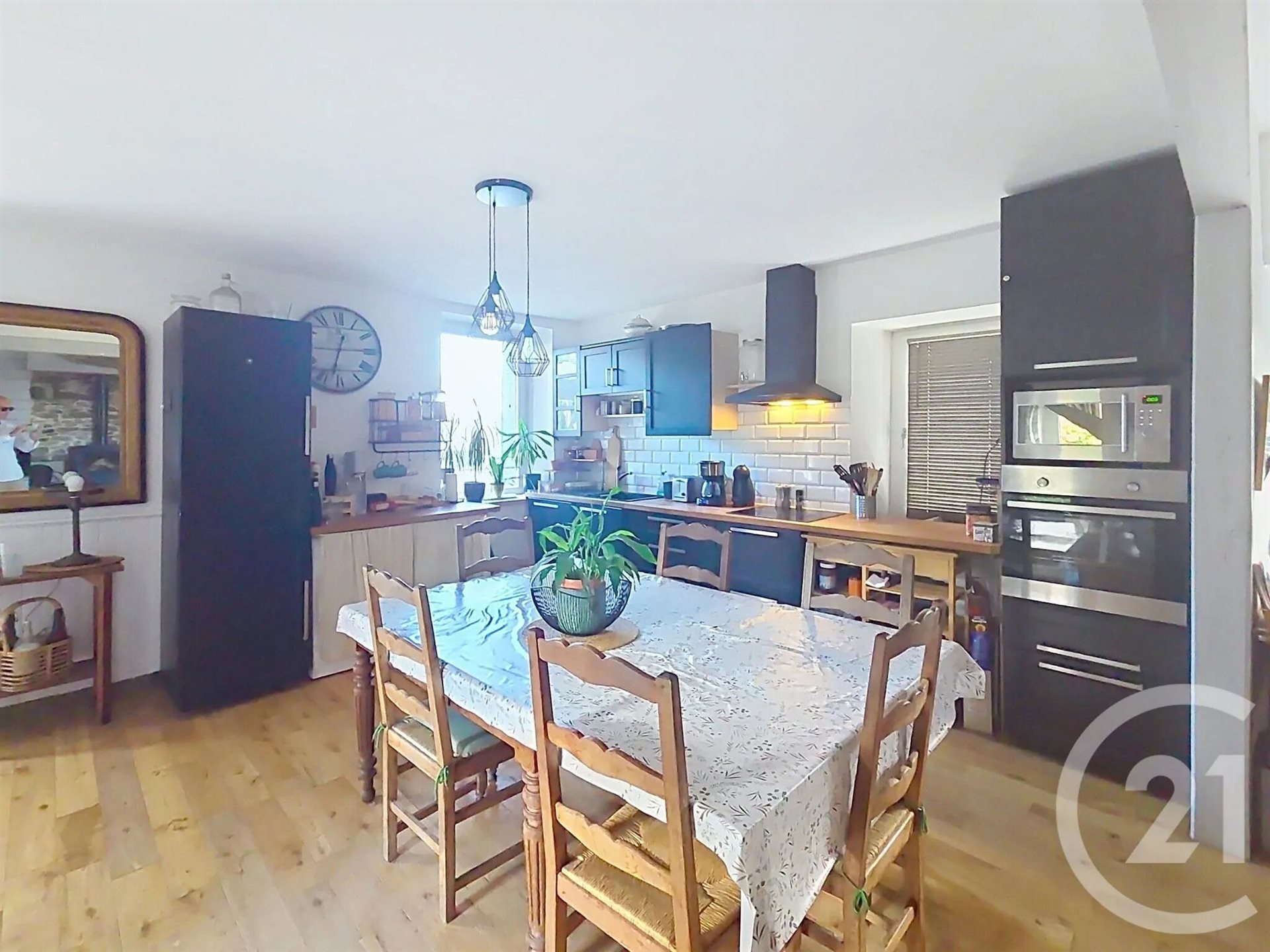 Maison à vendre, 122m², La Ville-ès-Nonais
