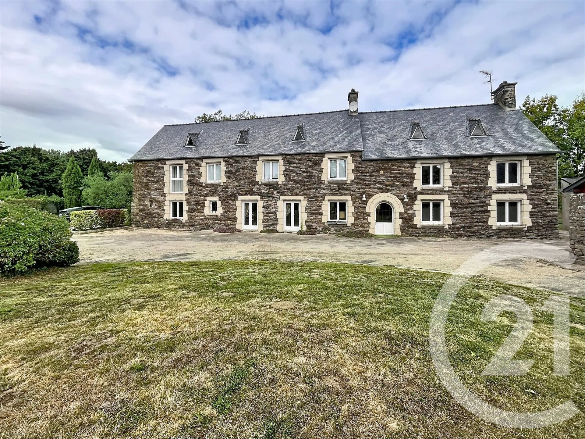 Maison à vendre, 240m², Miniac-Morvan