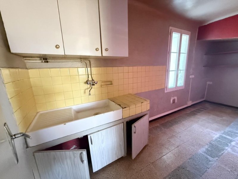 Maison à vendre, 3m², Robion