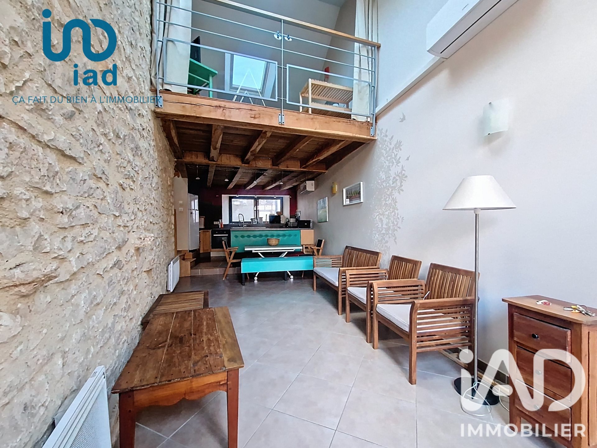 Maison à louer, 64m², Lalbenque