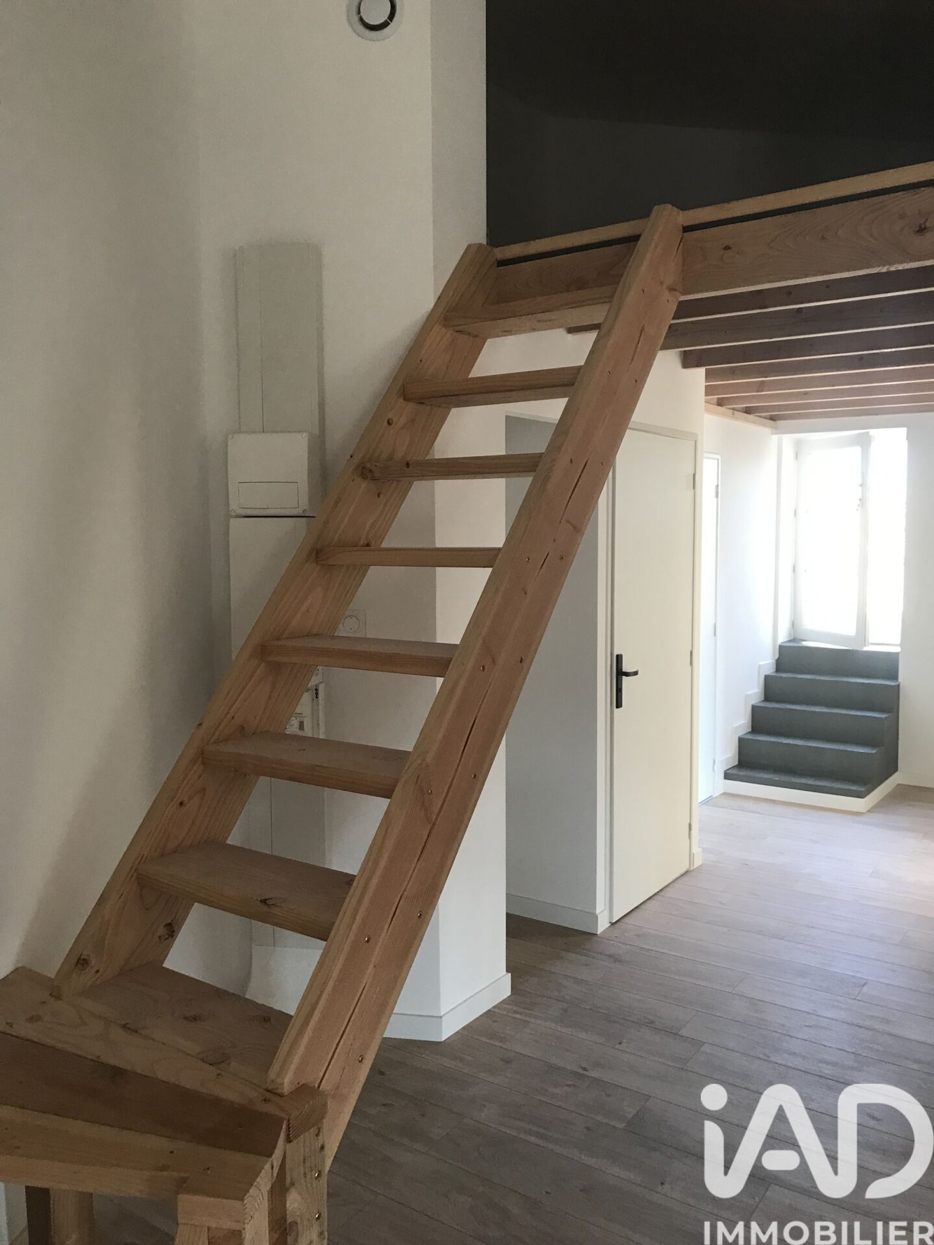 Appartement à vendre, 63m², Vallon-Pont-d'Arc