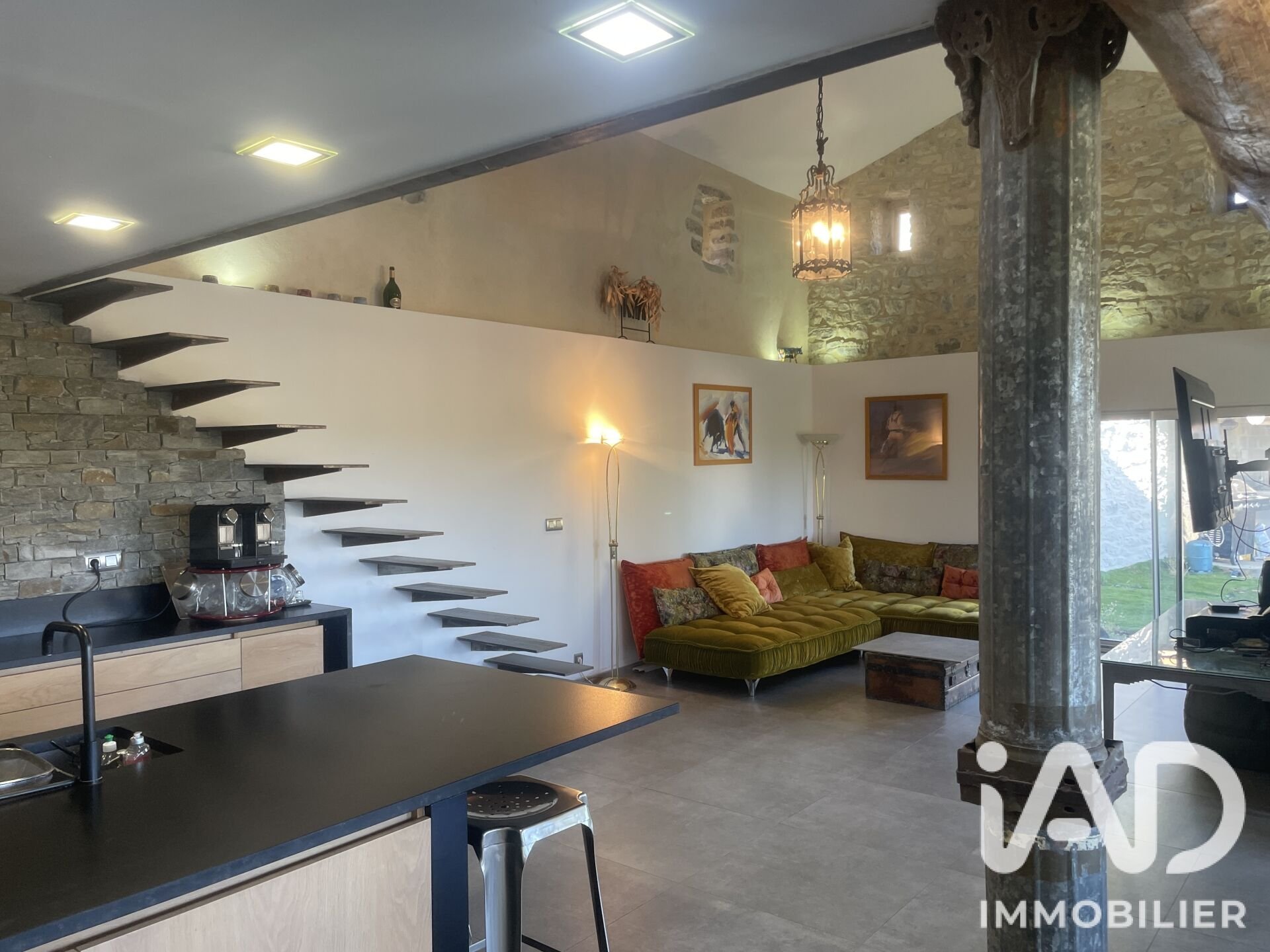 Maison à vendre, 183m², Saint-André-de-Cruzières