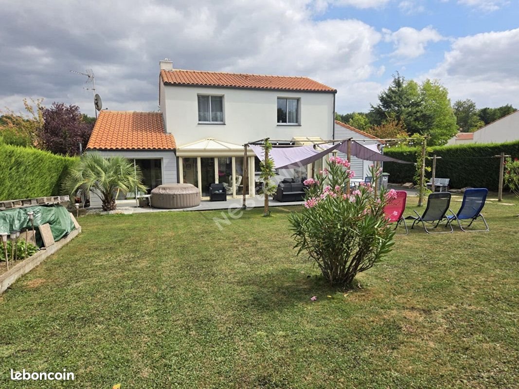Maison à vendre, 142m², Montaigu