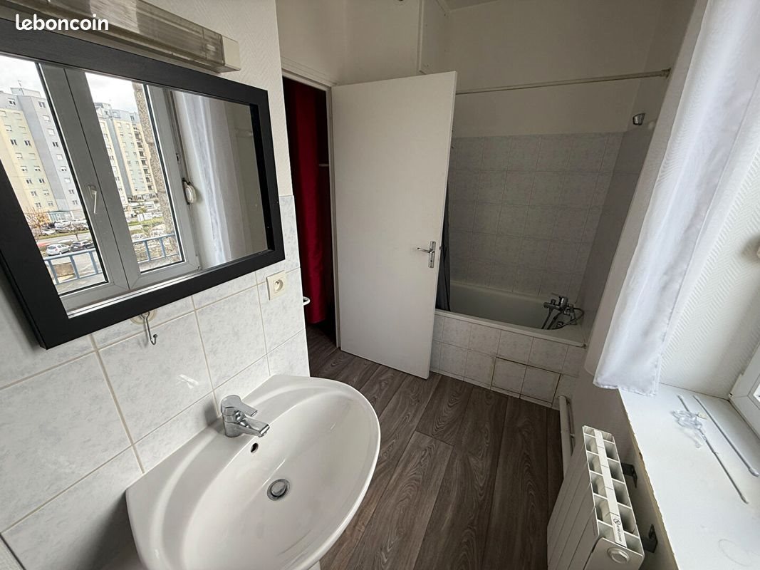 Appartement à louer, 25m², Guéret