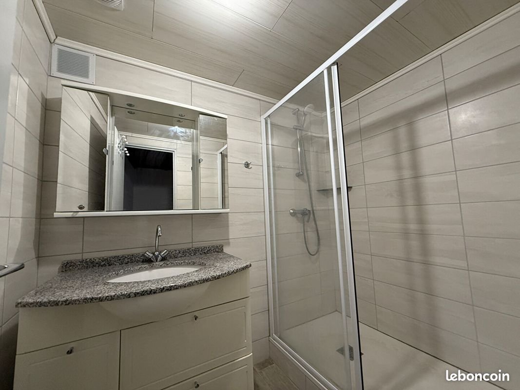 Appartement à louer, 47m², Guéret