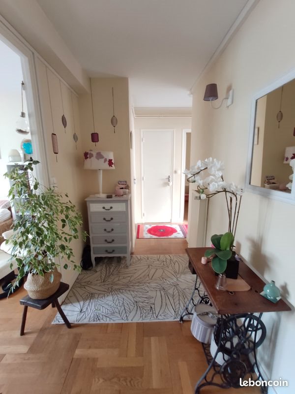 Appartement à louer, 82m², Guéret