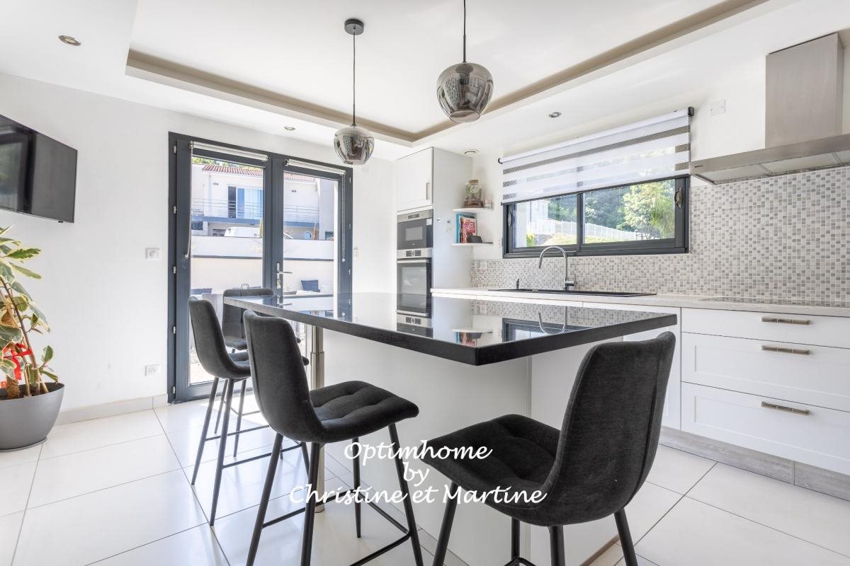 Maison à vendre, 192m², Orcines