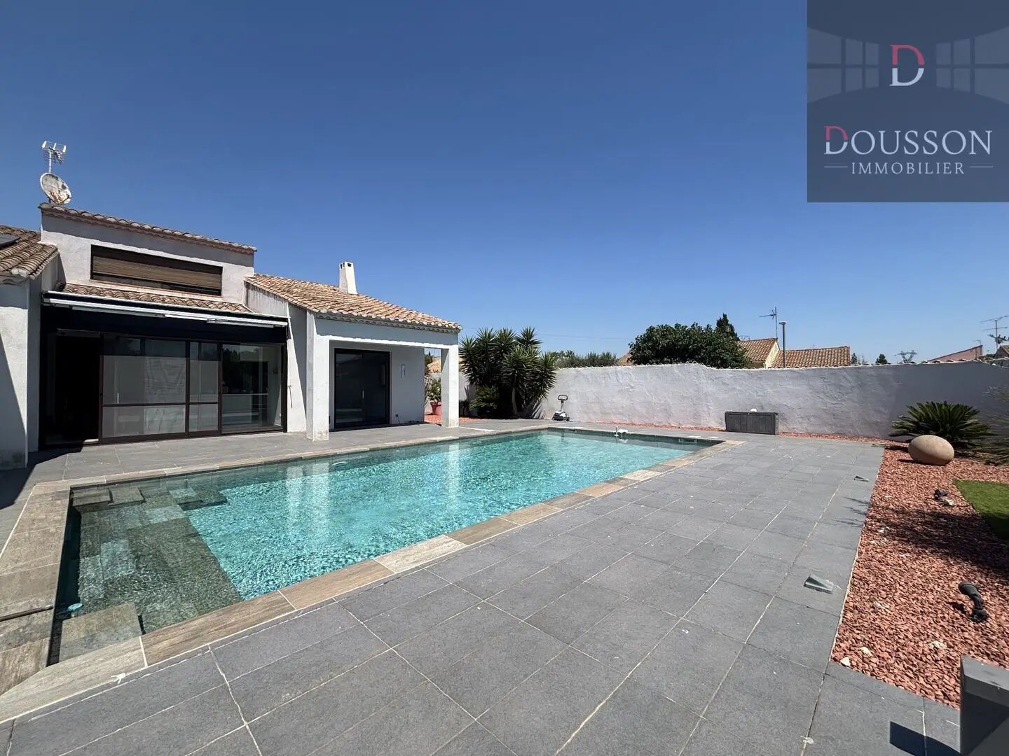 Maison à vendre, 220m², Saint-Laurent-d'Aigouze