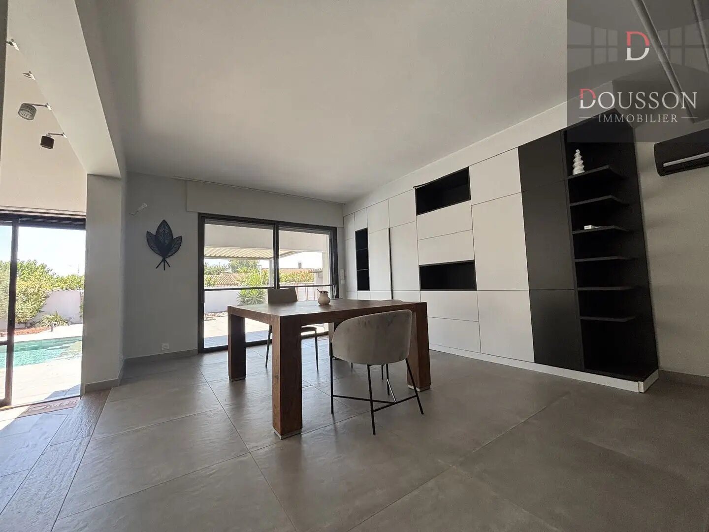 Maison à vendre, 220m², Saint-Laurent-d'Aigouze