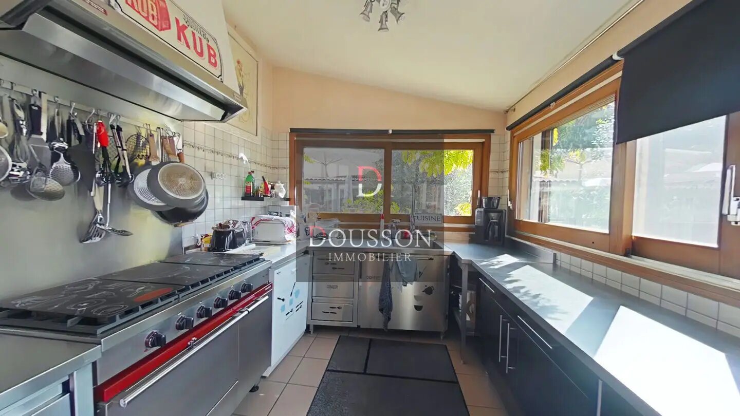 Maison à vendre, 585m², Mirmande