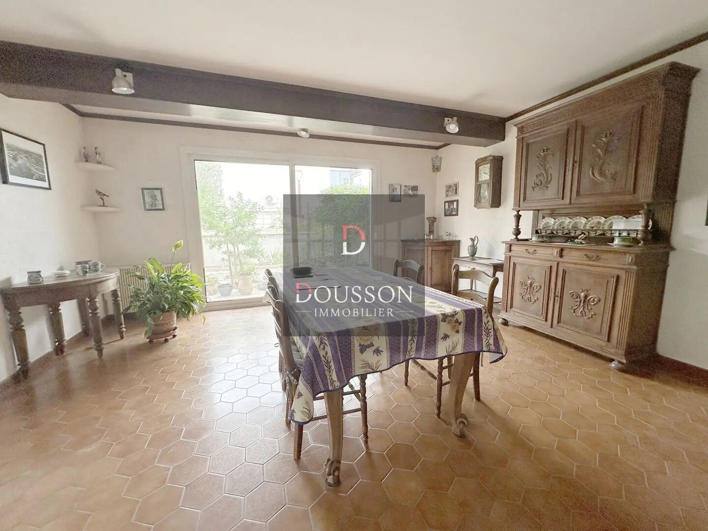 Maison à vendre, 230m², Saintes-Maries-de-la-Mer