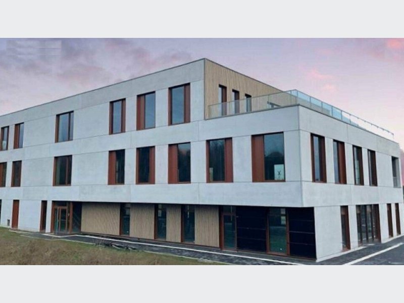 Maison à louer, 689m², Anzin