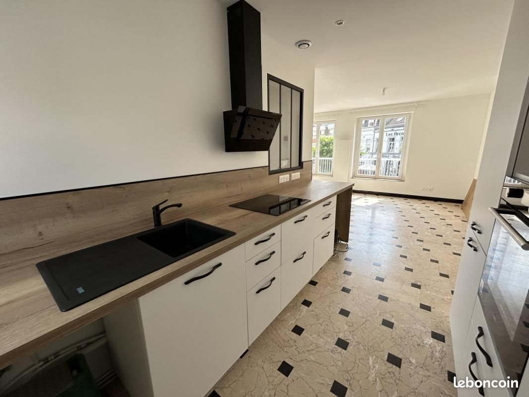 Appartement à louer, 69m², Valenciennes