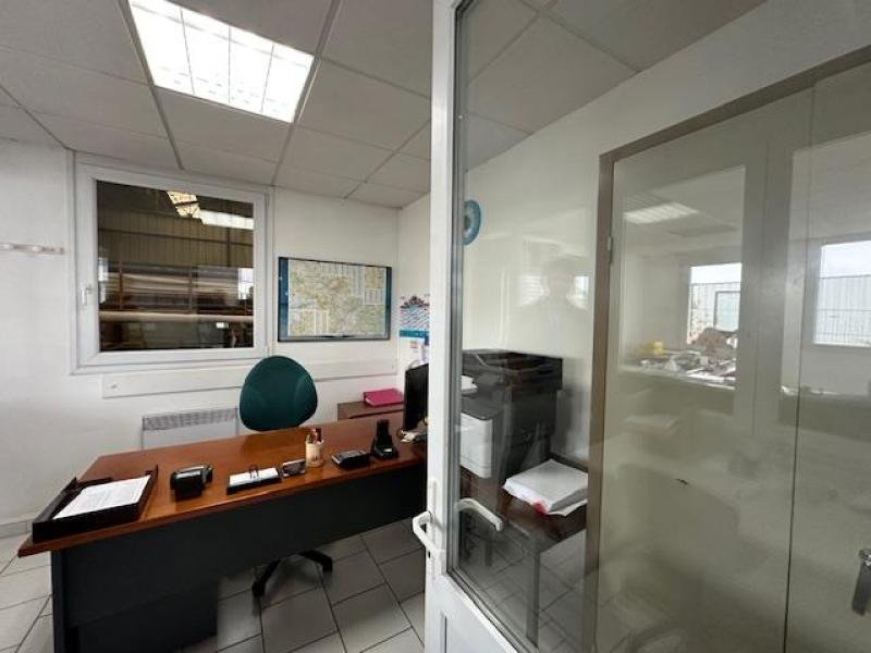 Maison à louer, 300m², Raismes