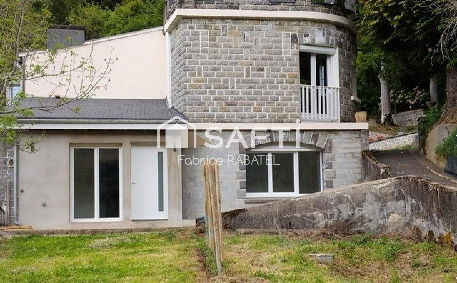 Maison à vendre, 276m², Mont-Dore