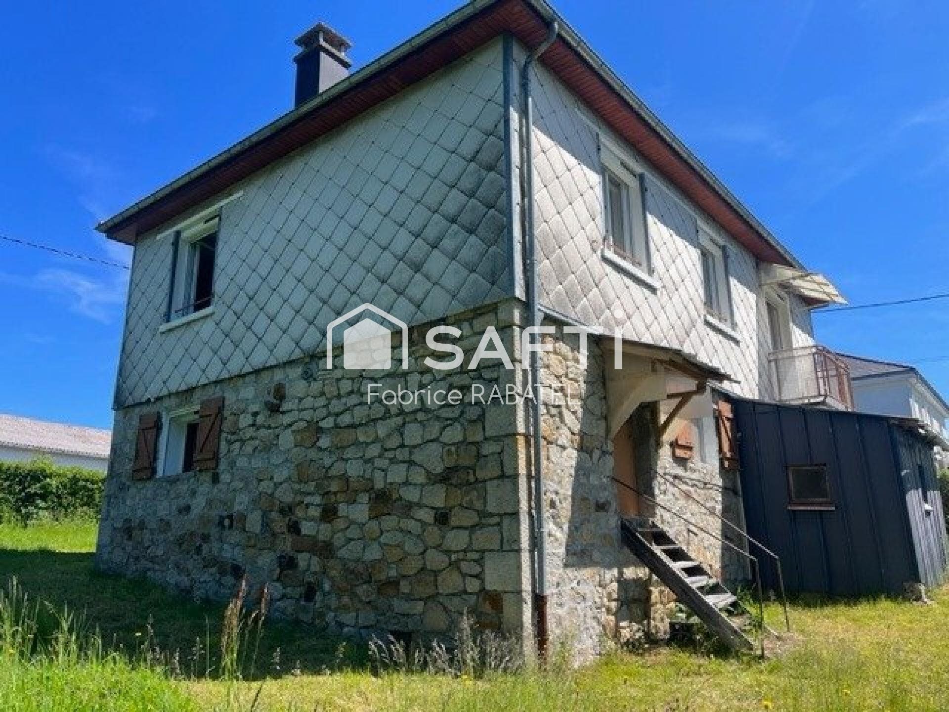 Maison à vendre, 118m², Bourg-Lastic