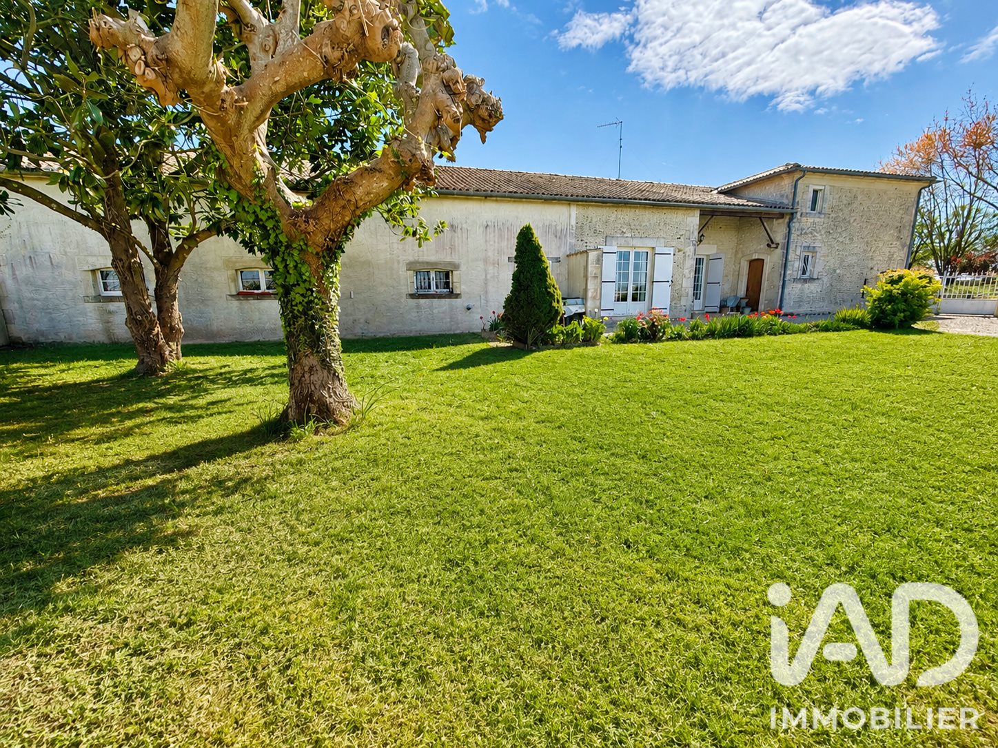 Maison à vendre, 278m², Baignes-Sainte-Radegonde