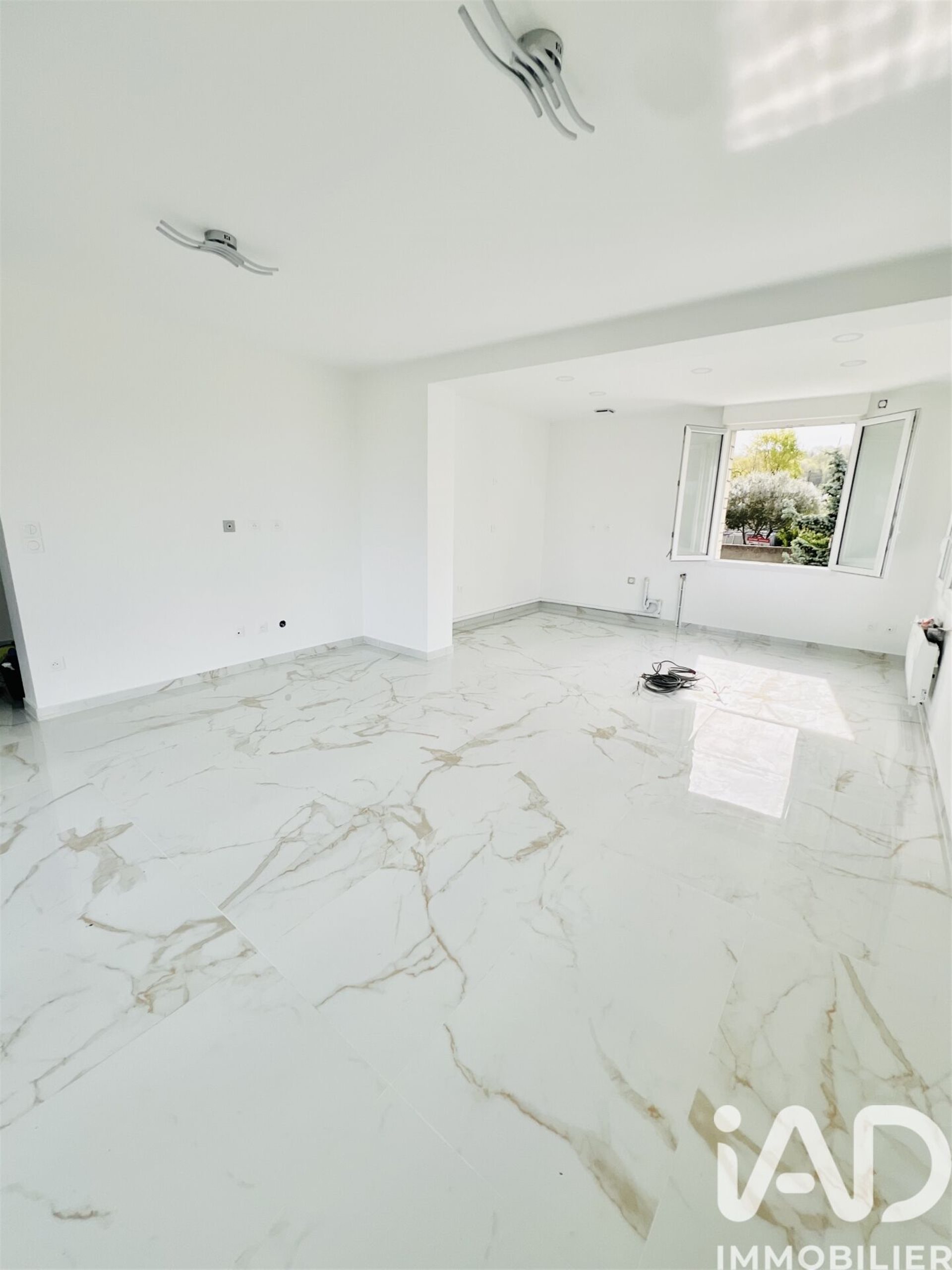 Maison à vendre, 140m², Verneuil-en-Halatte