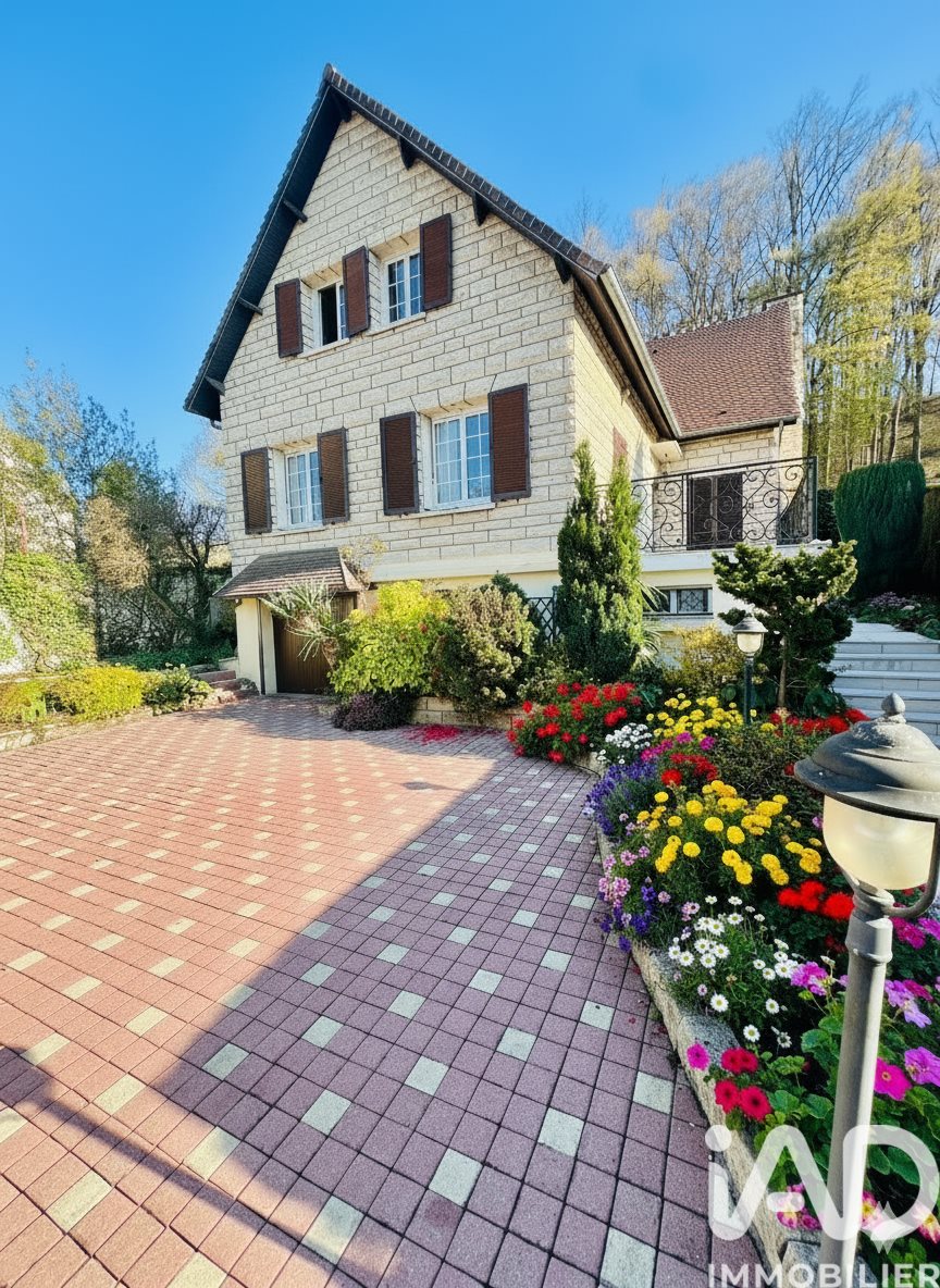Maison à vendre, 222m², Verneuil-en-Halatte