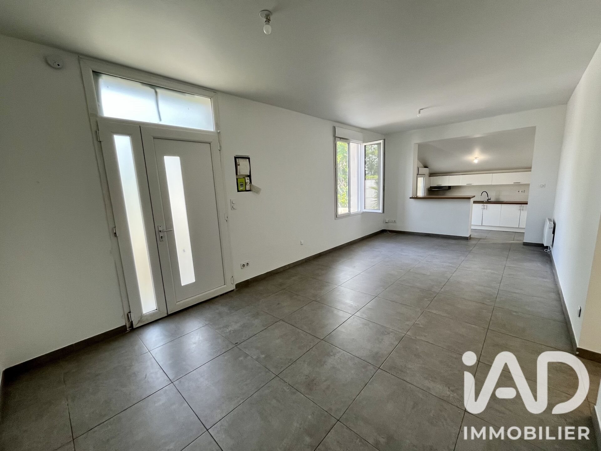 Maison à vendre, 93m², Ambarès-et-Lagrave
