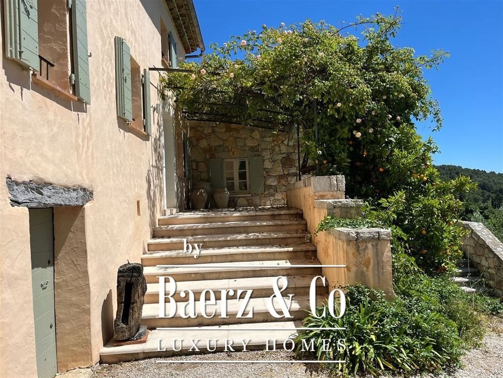 Maison à vendre, 251m², Seillans