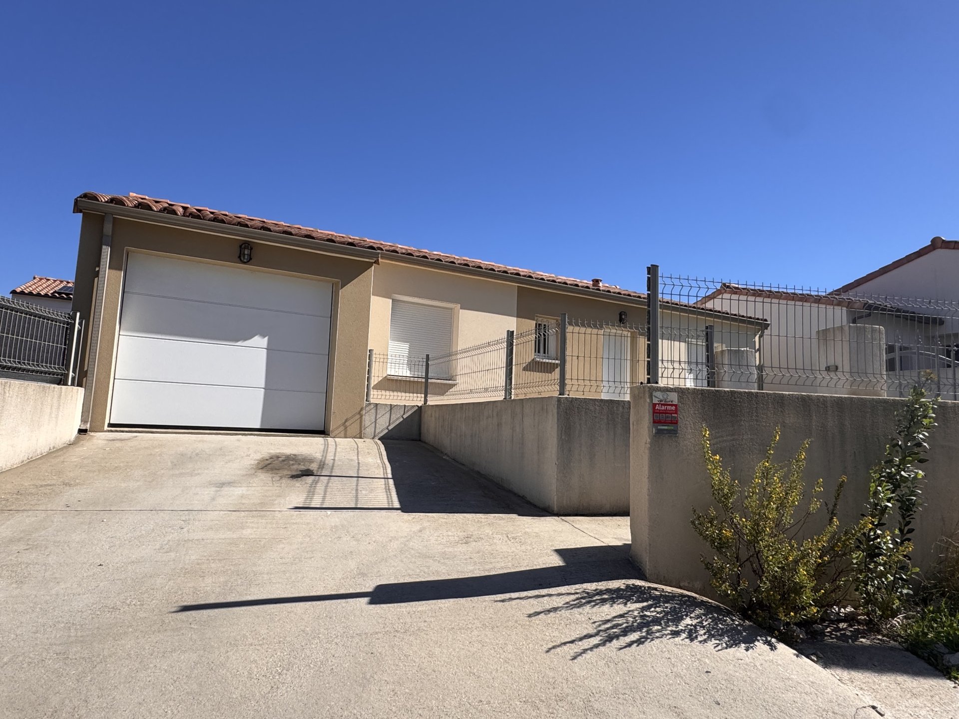 Maison à louer, 100m², Rochefort-du-Gard