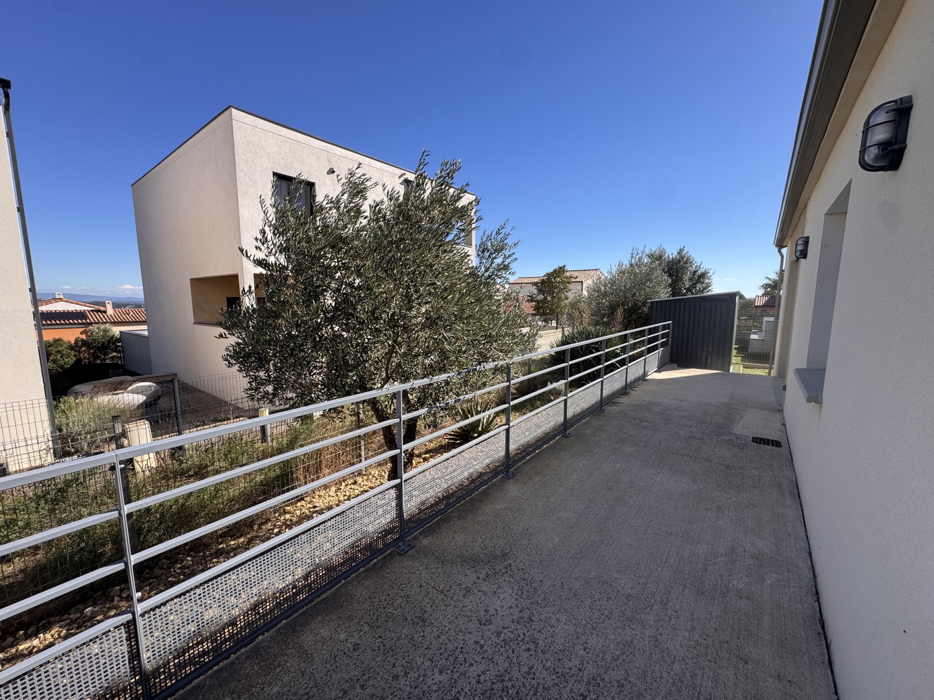 Maison à louer, 100m², Rochefort-du-Gard