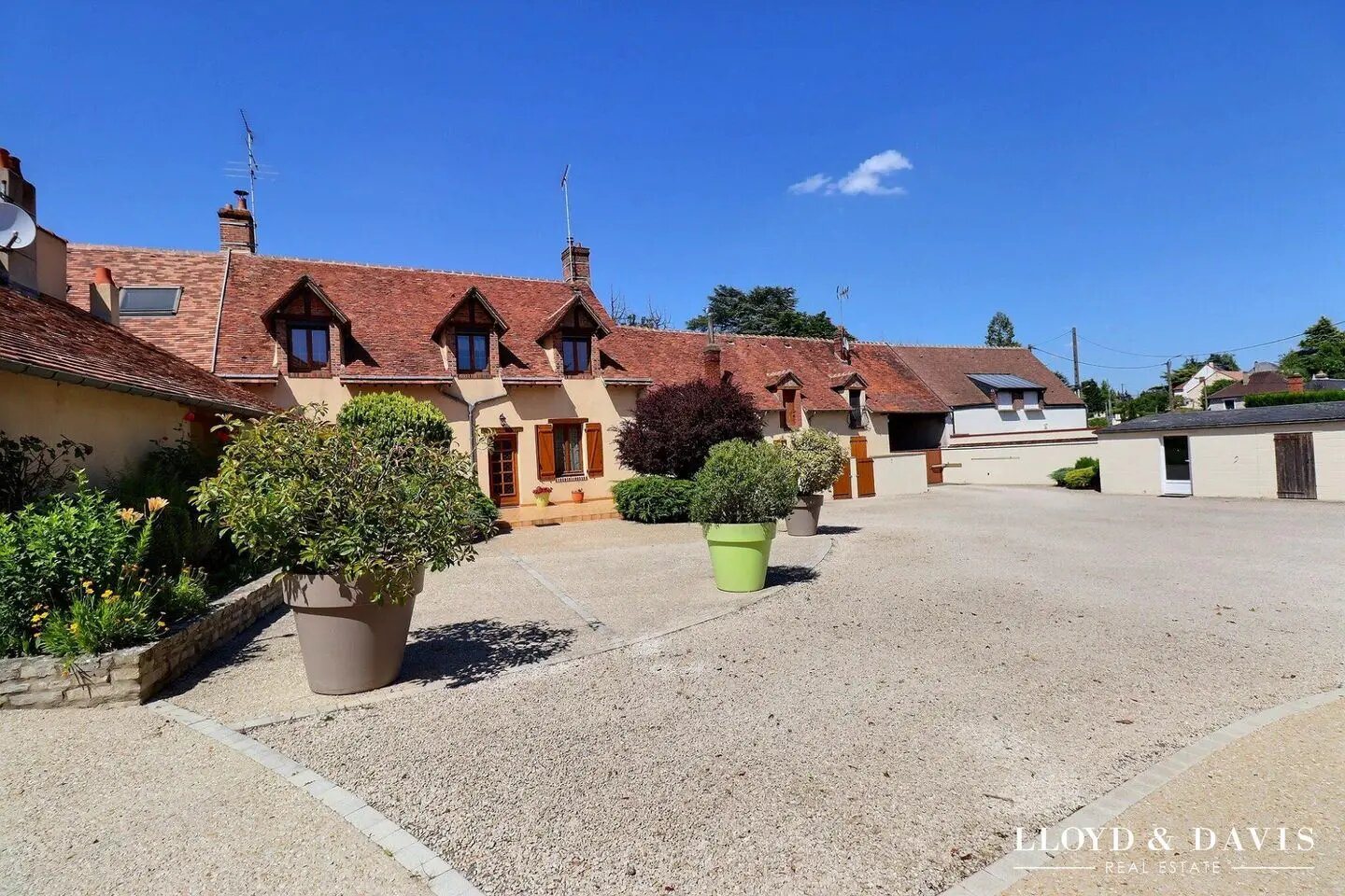 Maison à vendre, 360m², Nogent-sur-Vernisson
