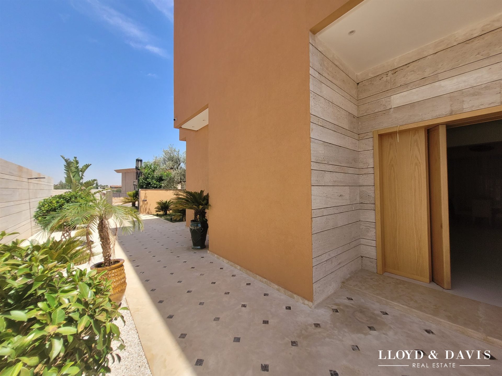 Maison à louer, 370m², Epernay