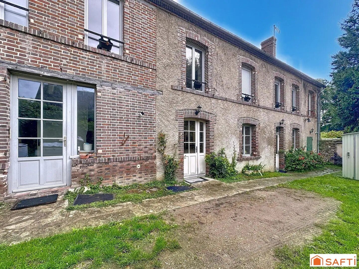 Maison à vendre, 220m², Saint-Julien-du-Sault