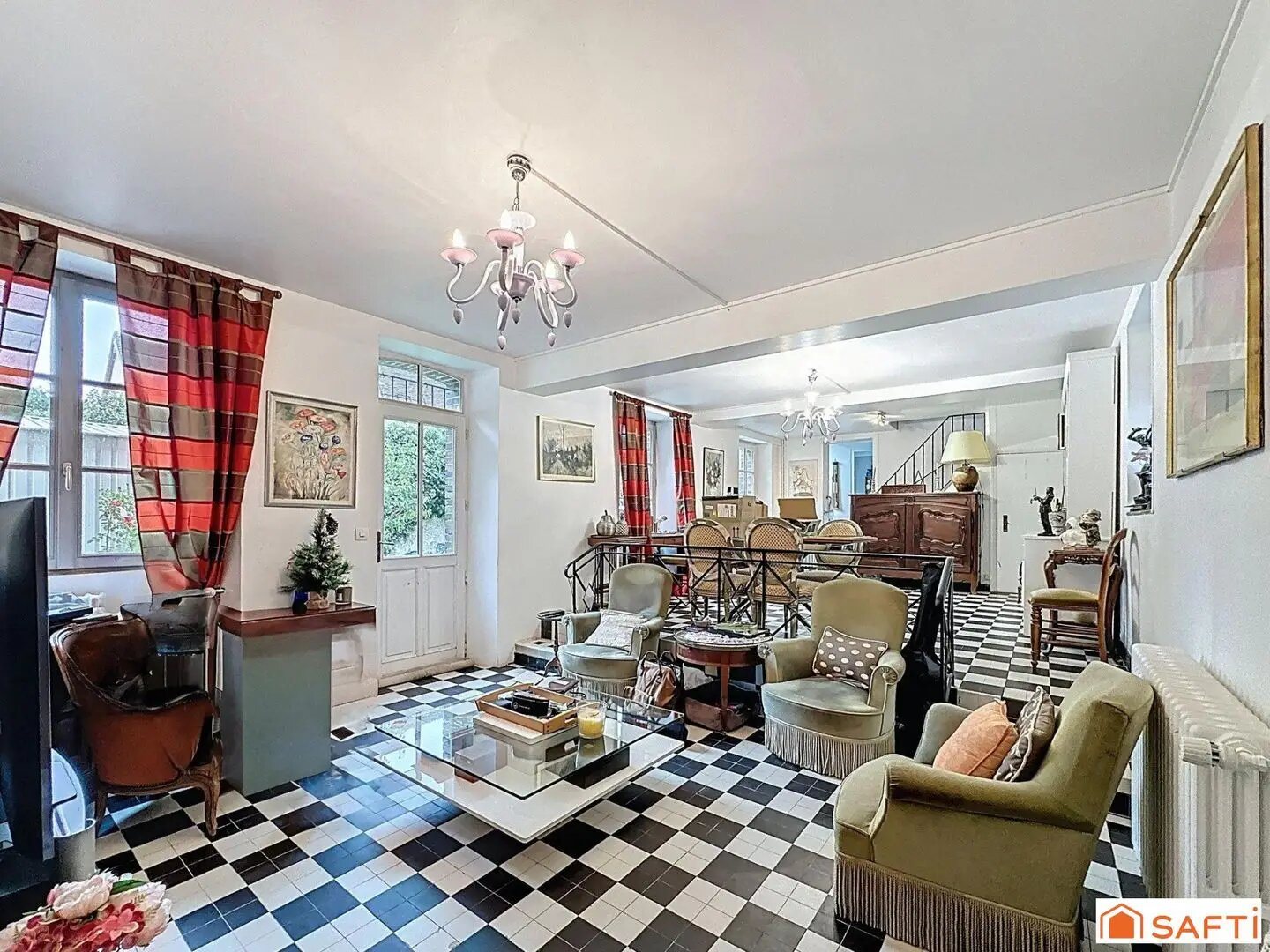 Maison à vendre, 220m², Saint-Julien-du-Sault
